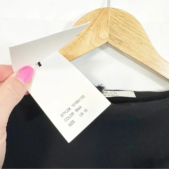 NWT YEON Hoshi Asymmetrical Hem Short Sleeve Boatneck Midi Dress in Black - Picture 12 of 14